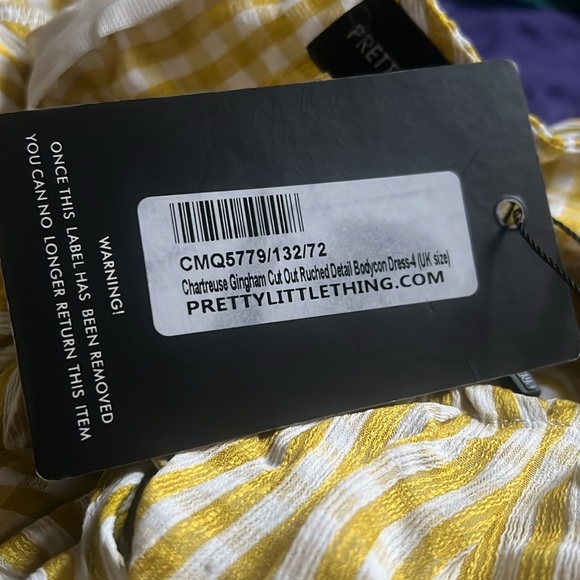 👗 Chartreuse Gingham Cutout ✂️ - Picture 7 of 7